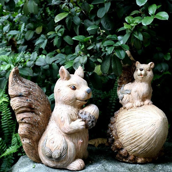 Large Squirrel with Pine Cones Statue for Garden, Animal Statue for Garden Ornament, Villa Outdoor Decor Gardening Ideas-Silvia Home Craft