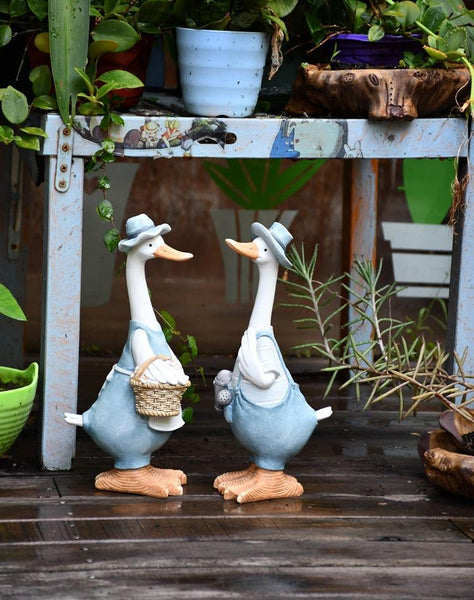 Duck Couple Statue for Garden, Animal Statue for Garden Courtyard Ornament, Villa Outdoor Decor Gardening Ideas-Silvia Home Craft