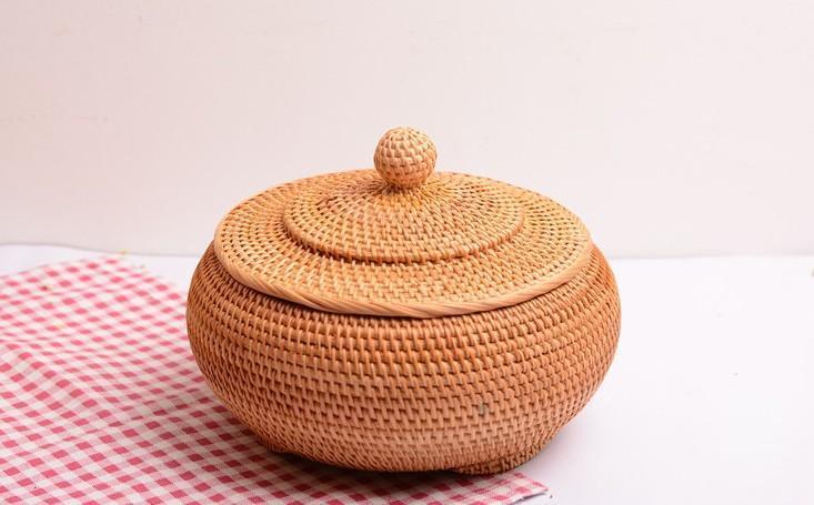 Round Storage Basket, Woven Storage Basket with Lid, Rattan Basket for Kitchen, Wicker Storage Basket-Silvia Home Craft