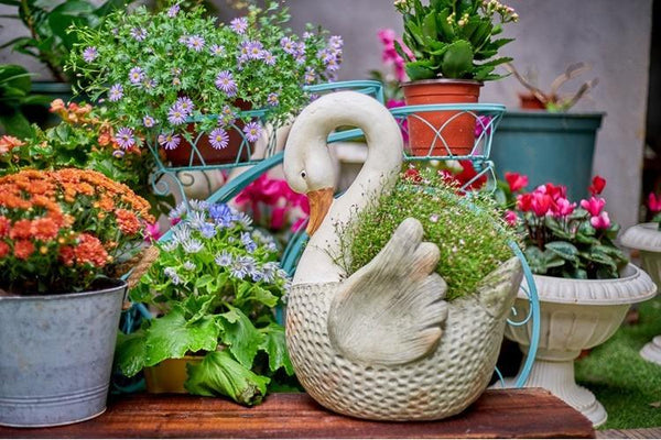 Large Swan Flower Pot for Garden, Swan Statue, Animal Statue for Garden Courtyard Ornament, Villa Outdoor Decor Gardening Ideas-Silvia Home Craft