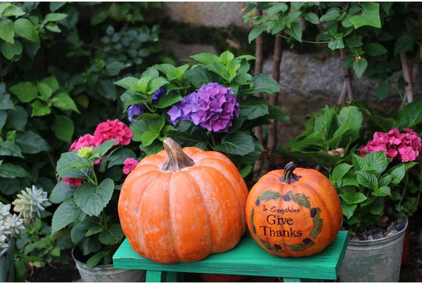 Large Thanksgiving Pumpkins for Garden Ornaments, Cute Resin Pumpkins for Garden Courtyard Ornament, Villa Outdoor Decor Gardening Ideas-Silvia Home Craft