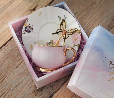 Unique Coffee Cup and Saucer in Gift Box as Birthday Gift, Elegant Pink Ceramic Cups, Beautiful British Tea Cups, Creative Bone China Porcelain Tea Cup Set-Silvia Home Craft